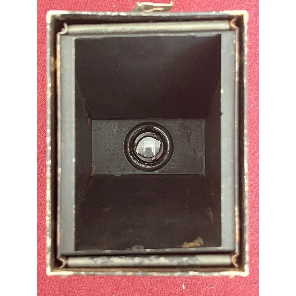 Vintage Eastman Kodak Brownie No. 2 - Model F - black - box film camera